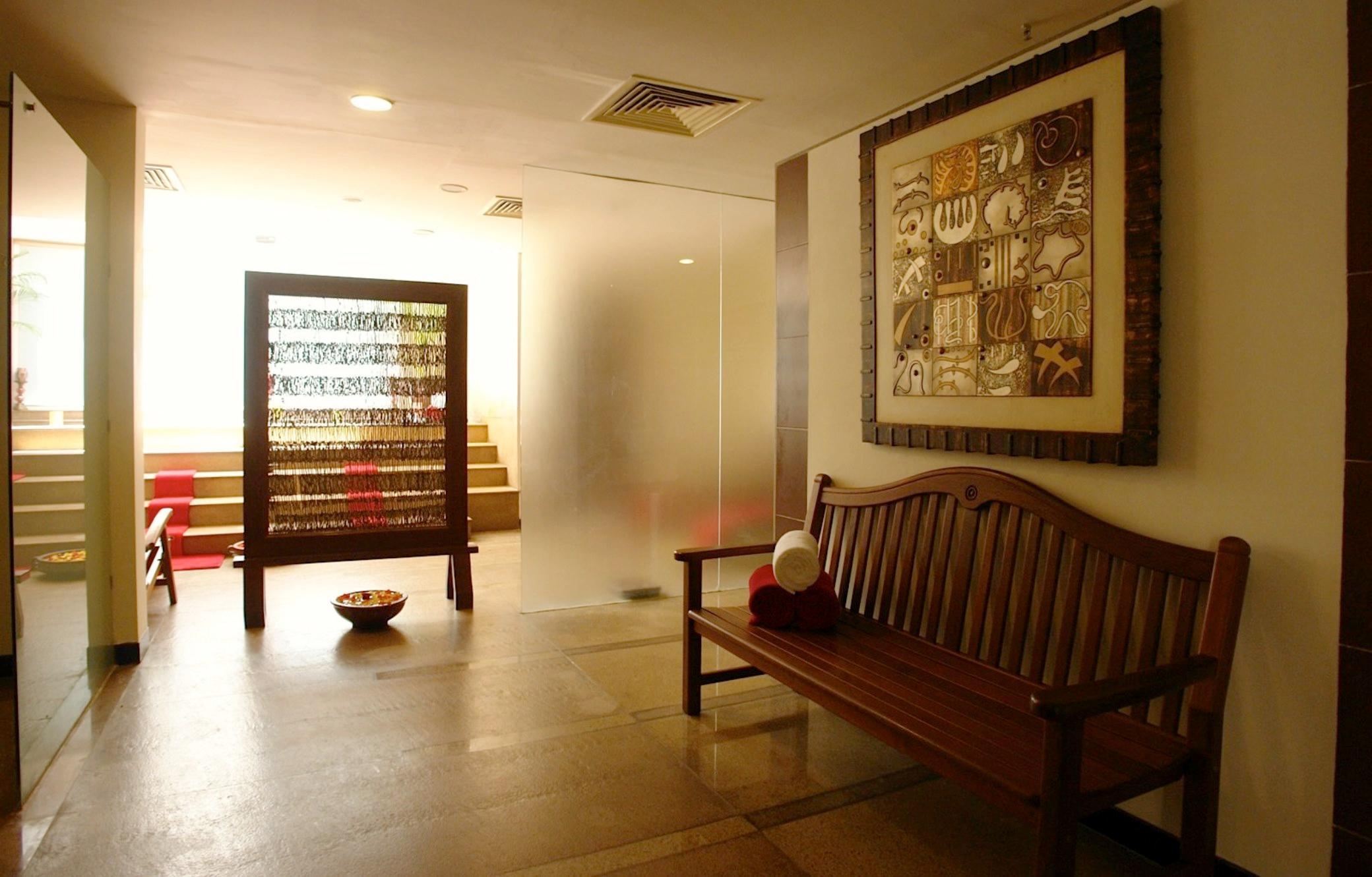 The Lalit Ashok Hotel Bangalore Exterior foto